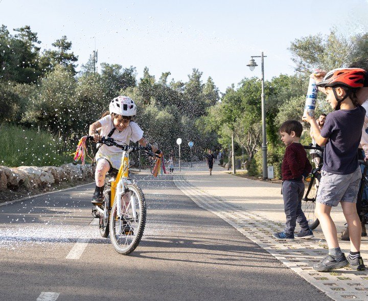 איפה רוכבים ביום העצמאות? - Bikes4Kids